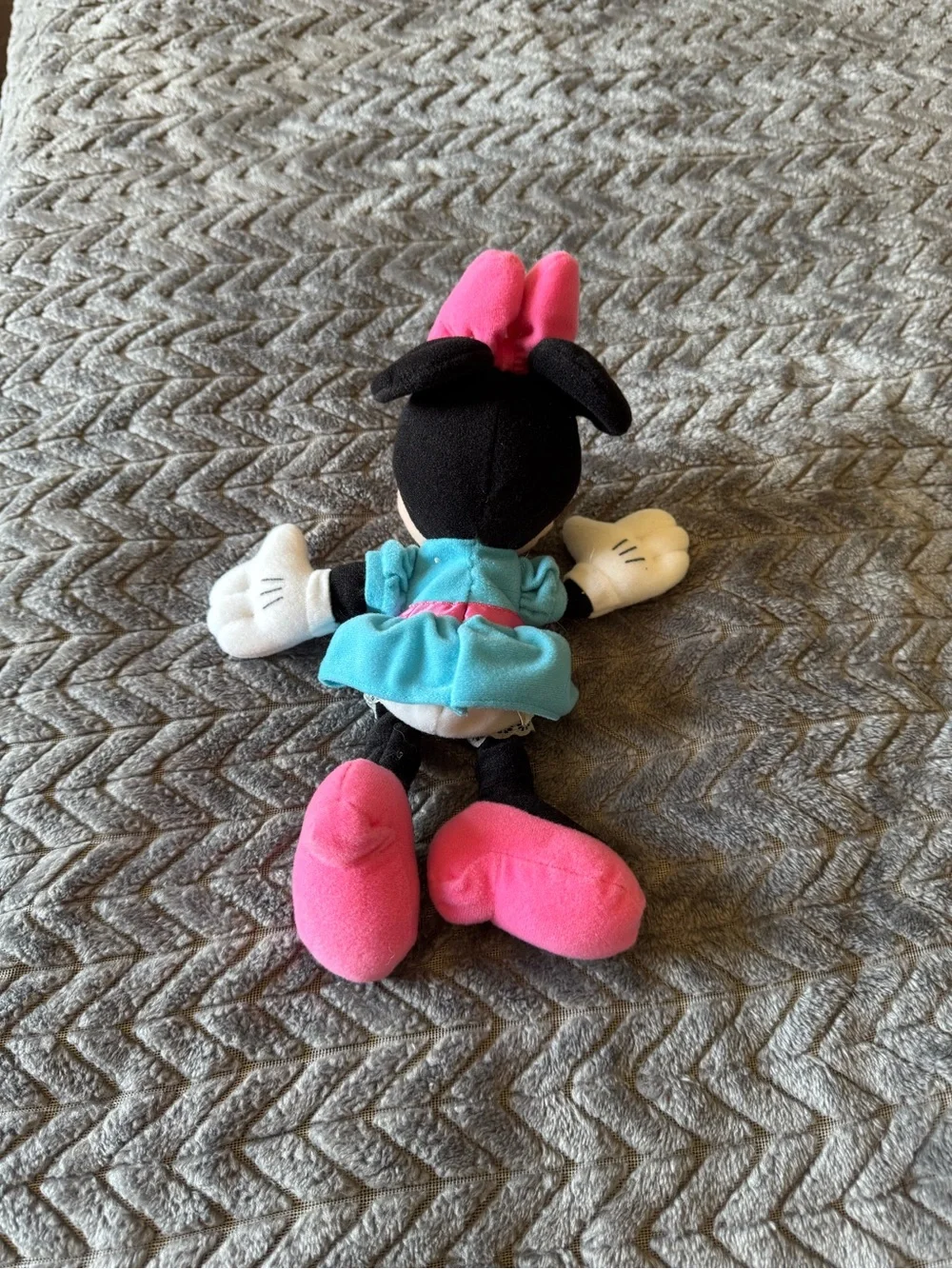 Vintage Minnie Mouse Plush Toy - Pink Bow & Shoes, Blue Dress.